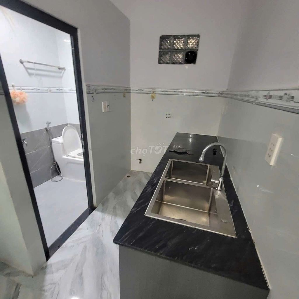 1 :1 .1 .1 .2 bedroom 2 toilets 770 Tân Quy Street