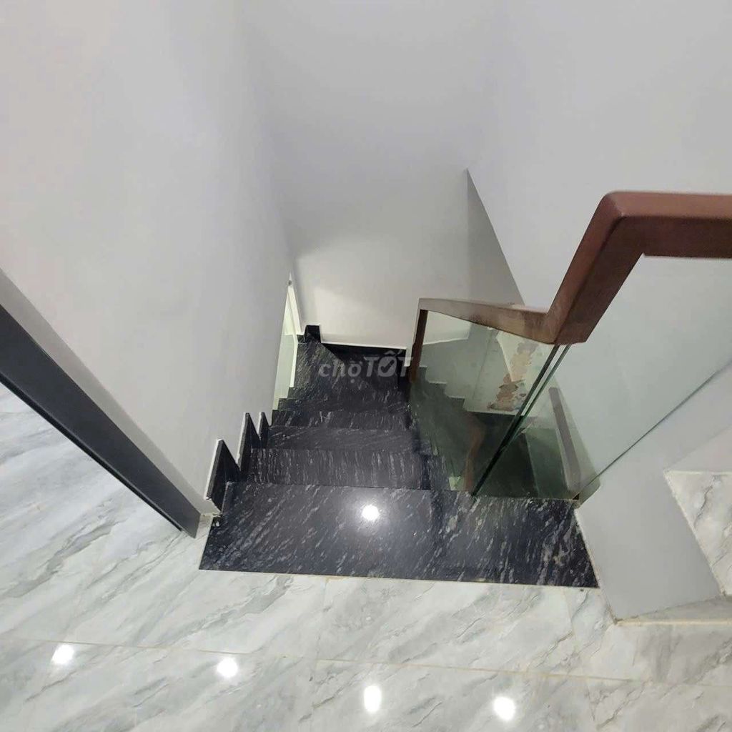 1 :1 .1 .1 .2 bedroom 2 toilets 770 Tân Quy Street