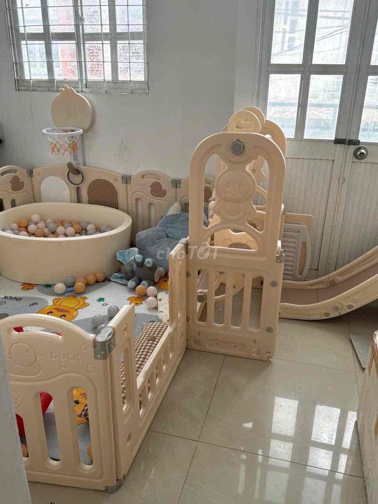 House 1 :1 .1 .2 second floor bedroom 4 x17 m .