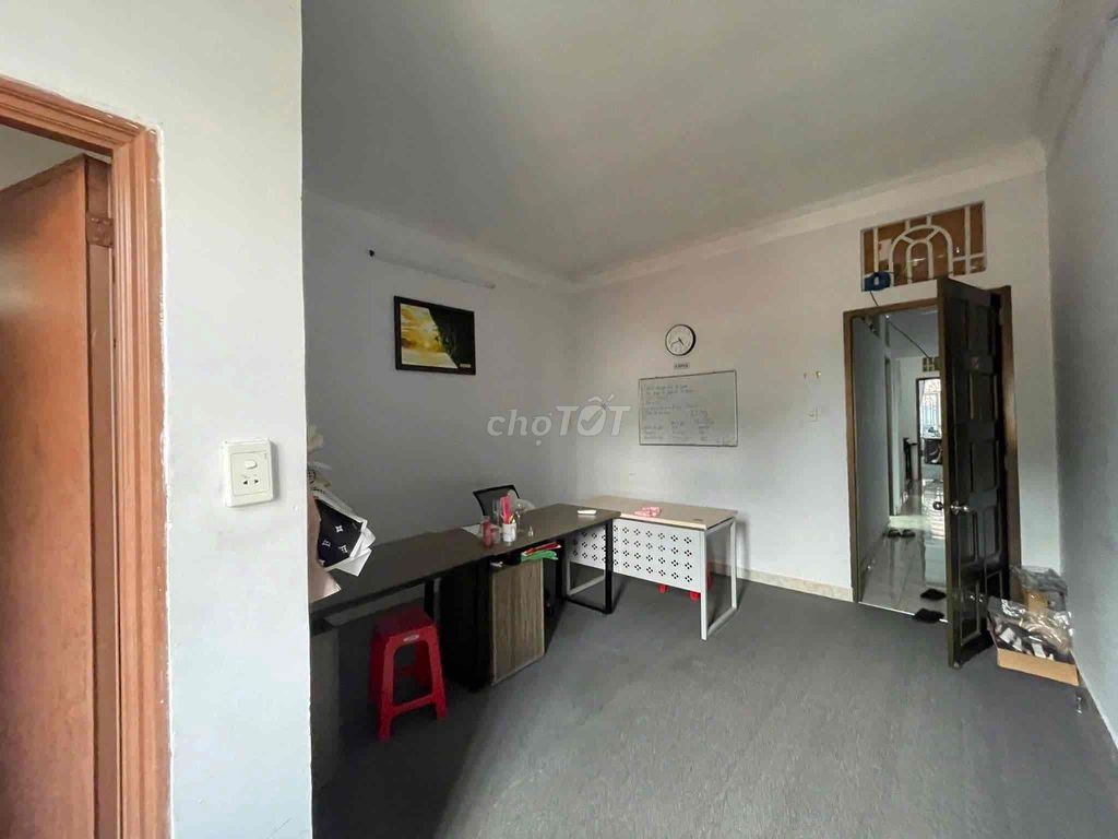 Rent Tây Thạnh Home Secretary - area 4 x 25 meters 1 :101 floor 4 bedroom 5 toilets