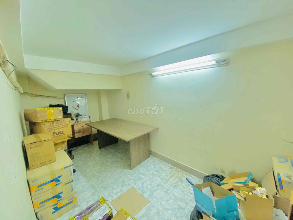 A new, new, dense home, 6 meters x 20 meters