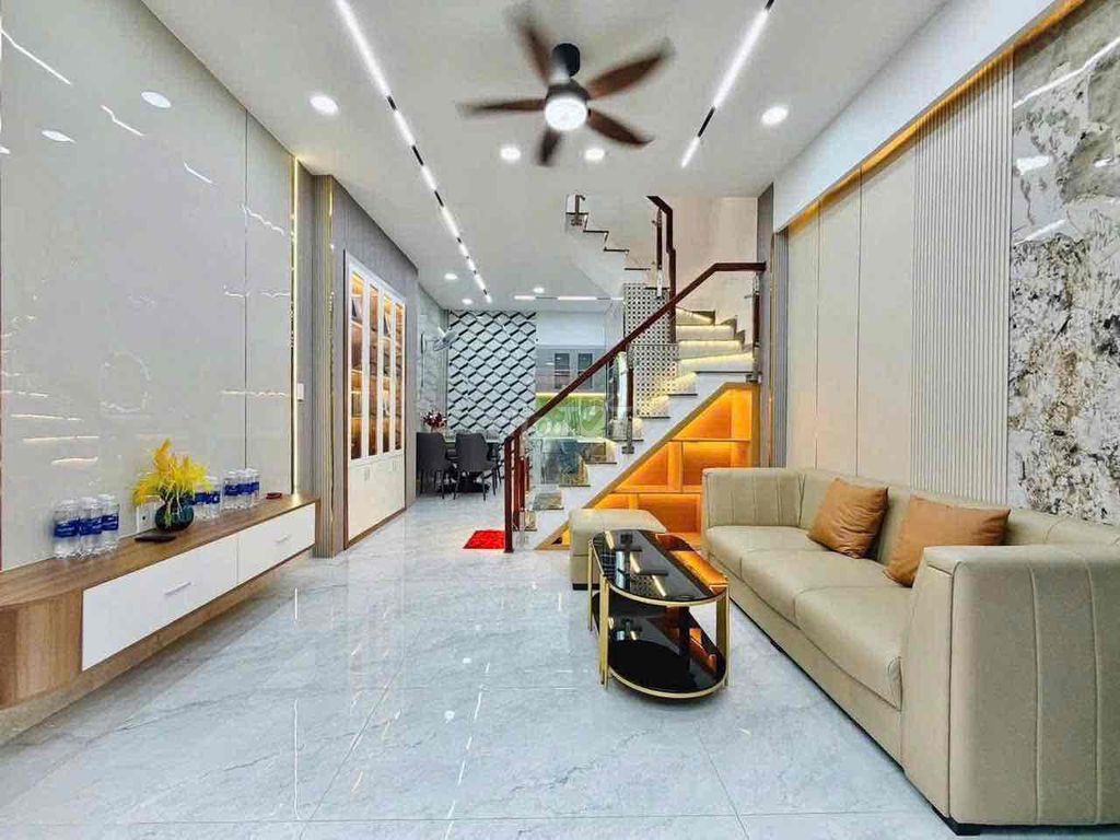 Nice new home rents short time to alley 1/ số 19 - qtC 8