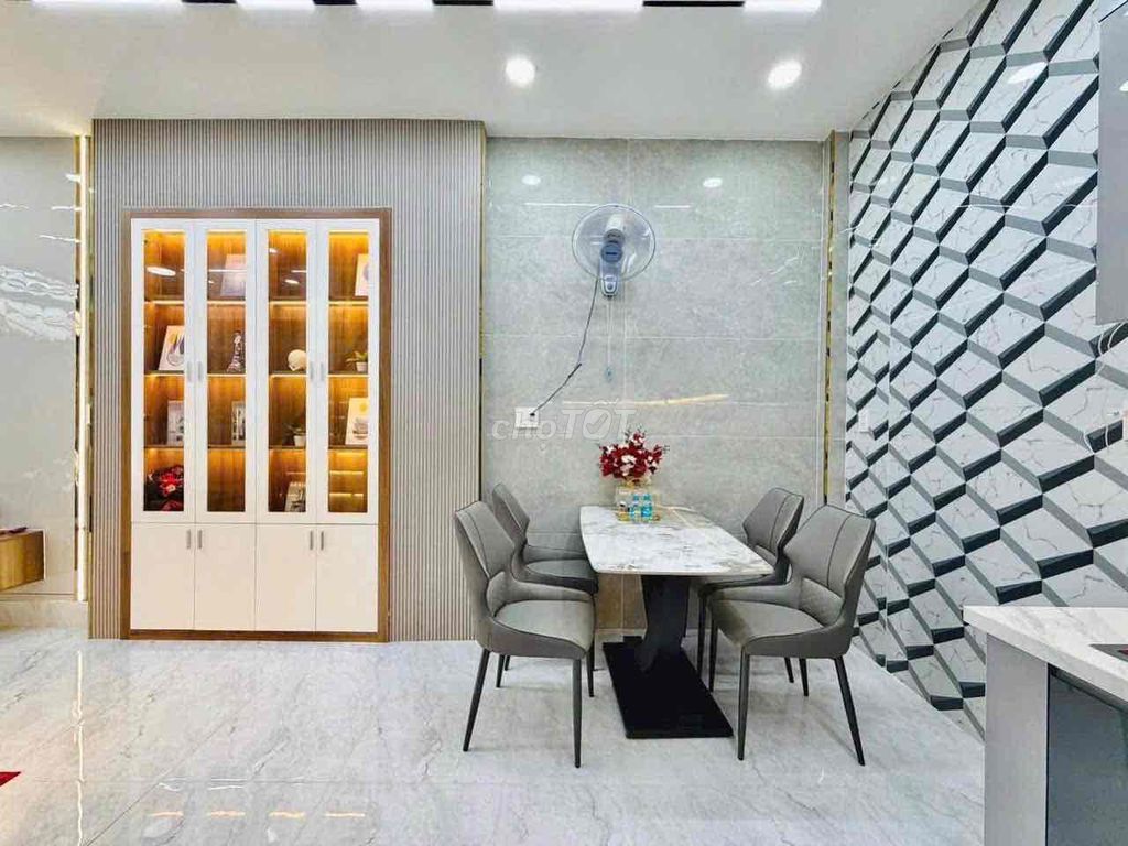 Nice new home rents short time to alley 1/ số 19 - qtC 8