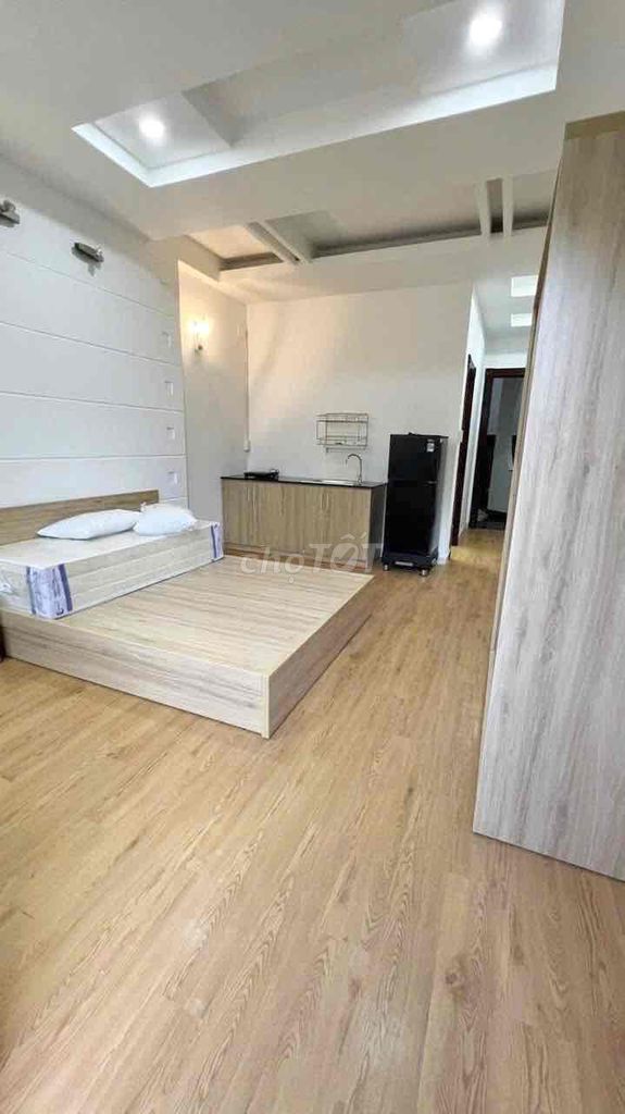 Six bedrooms, six toilets, Phoenix, 1802, Phú Nhuận.