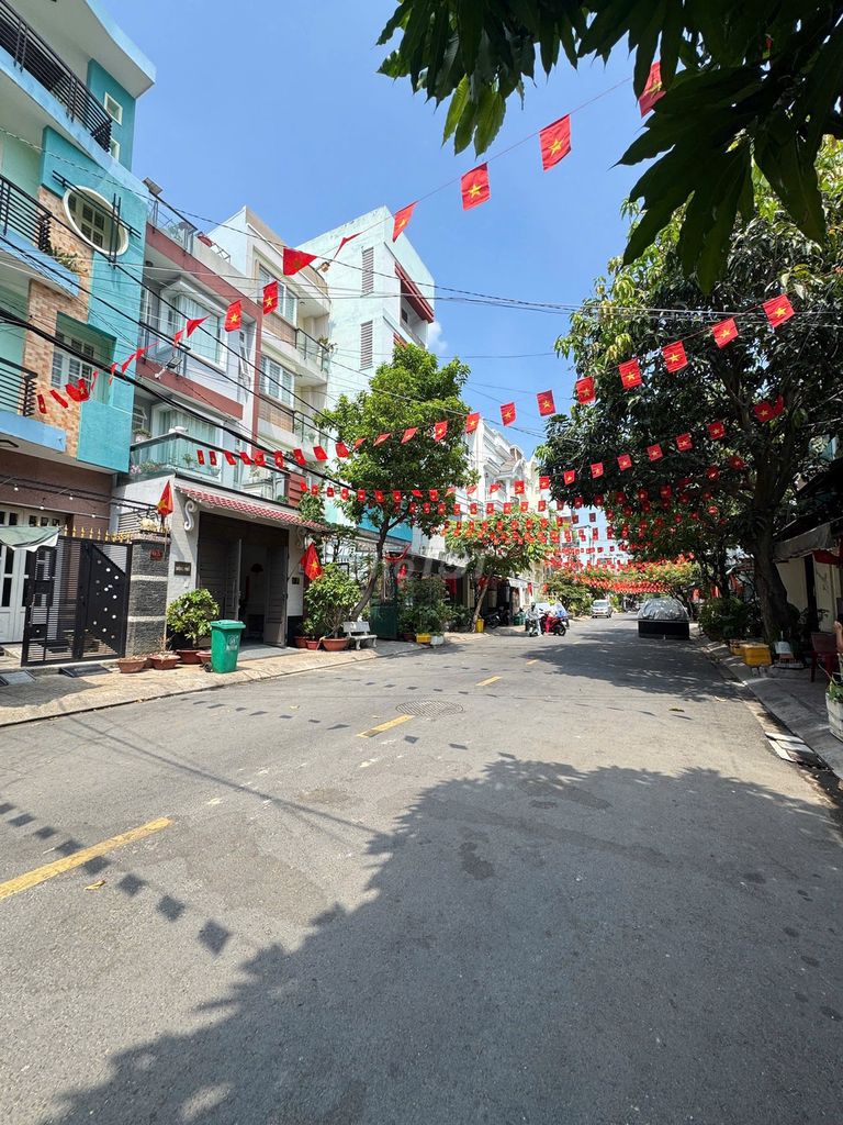 Rent a Lê Sao Phú Thạnh ward 4 x 20 M casts 1 0,000, 1 floor