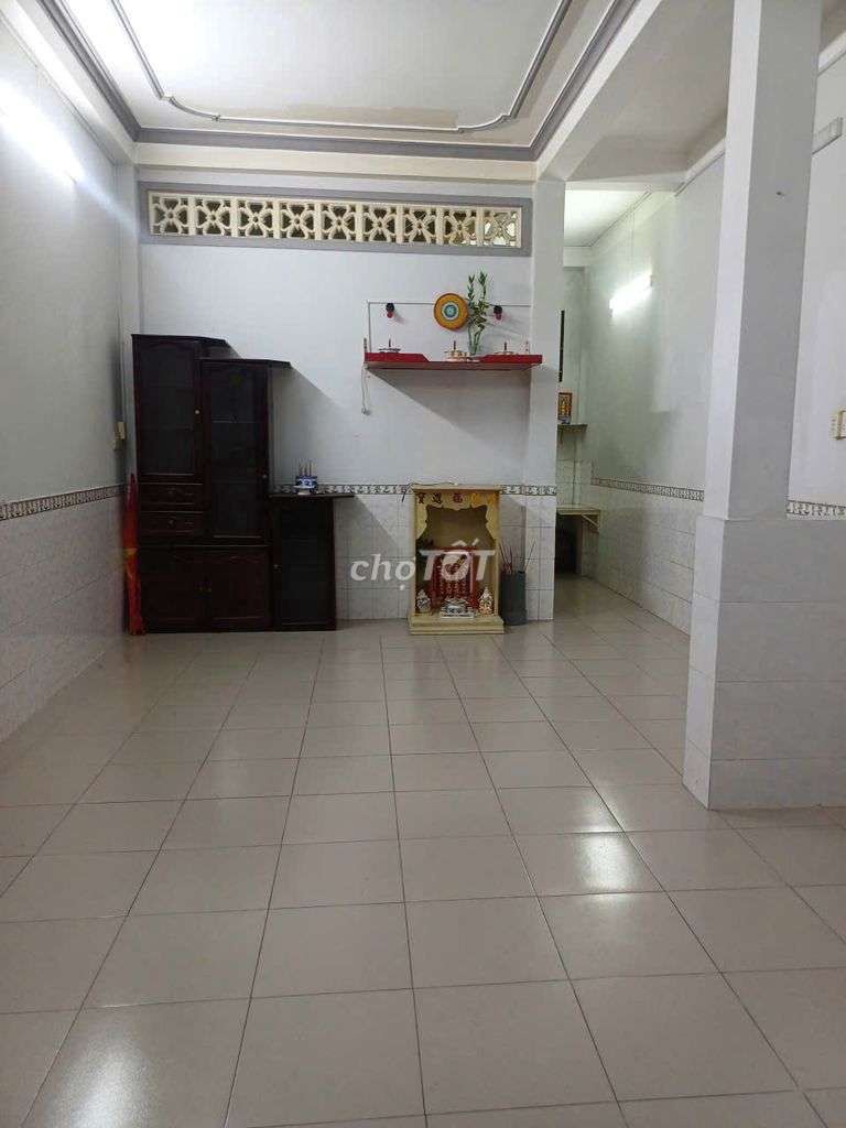 4 Room Lãnh Binh Thăng