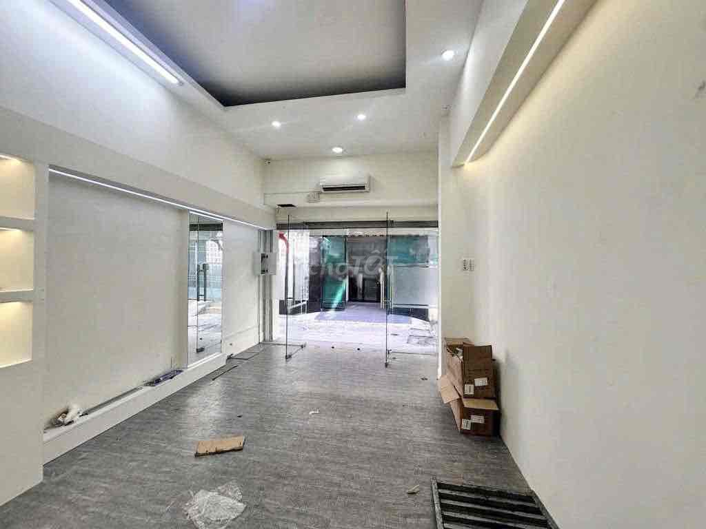 House 4 bedroom, 4 x18 meters, Hoàng Hoa Thám,717 6, Bình Thạnh