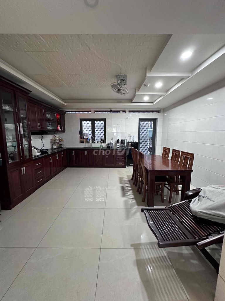 Rent an internal số 28 missile compound in the interior