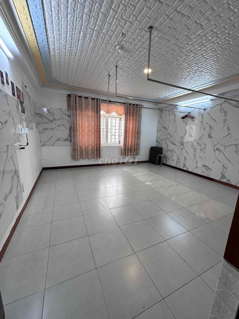 Rent an internal số 28 missile compound in the interior
