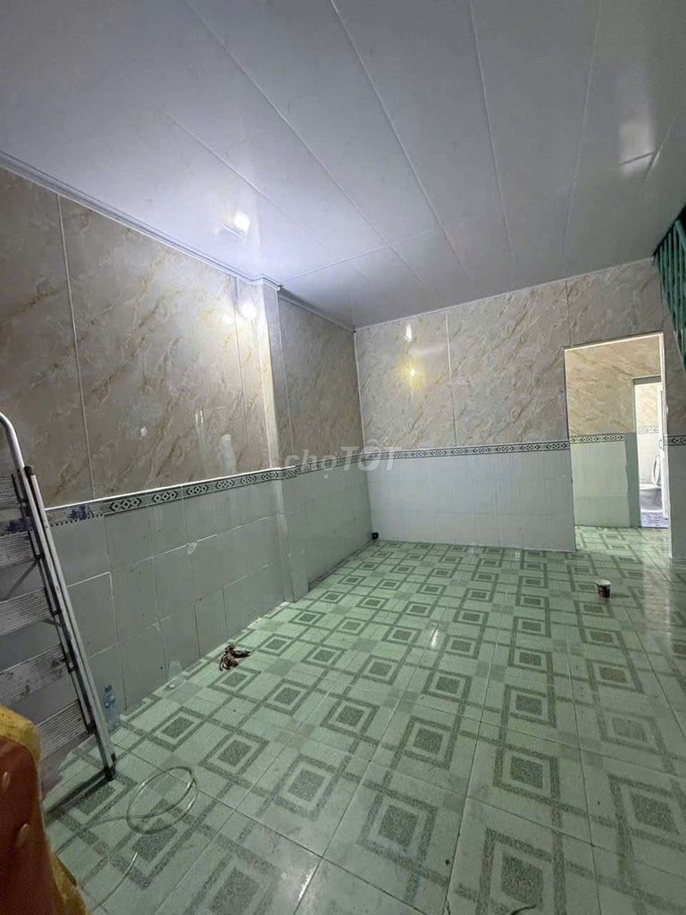 Rent the original Hẻm 103 Nguyễn Thị Thập.