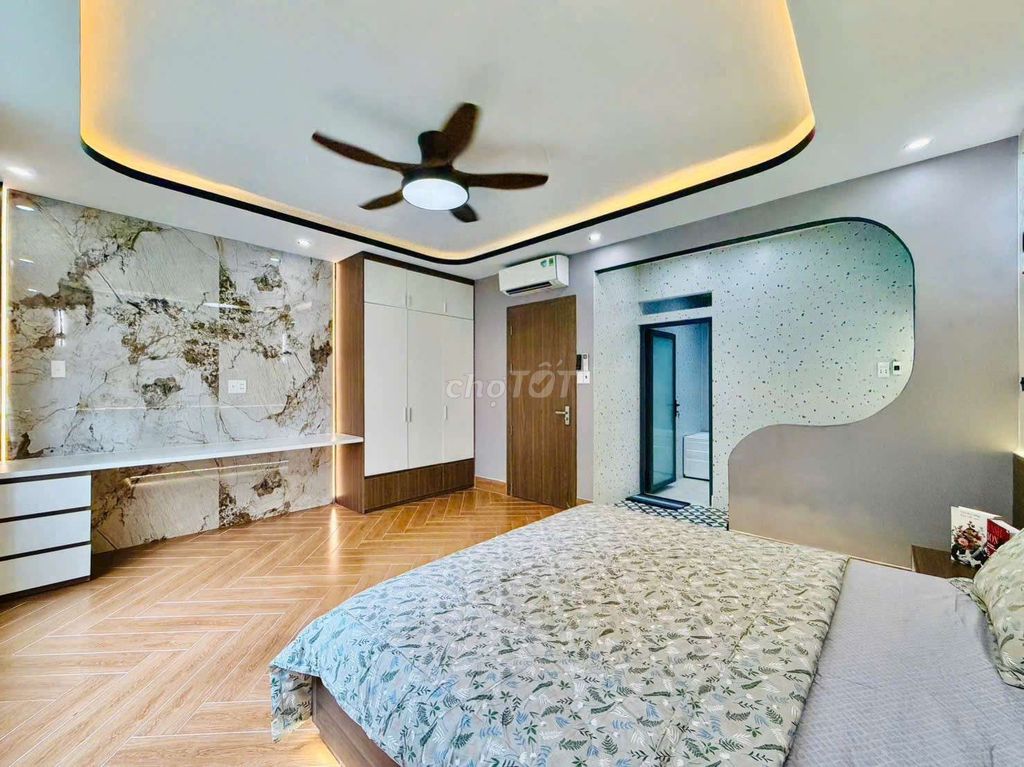 Rent a nice phạm văn chiêu.