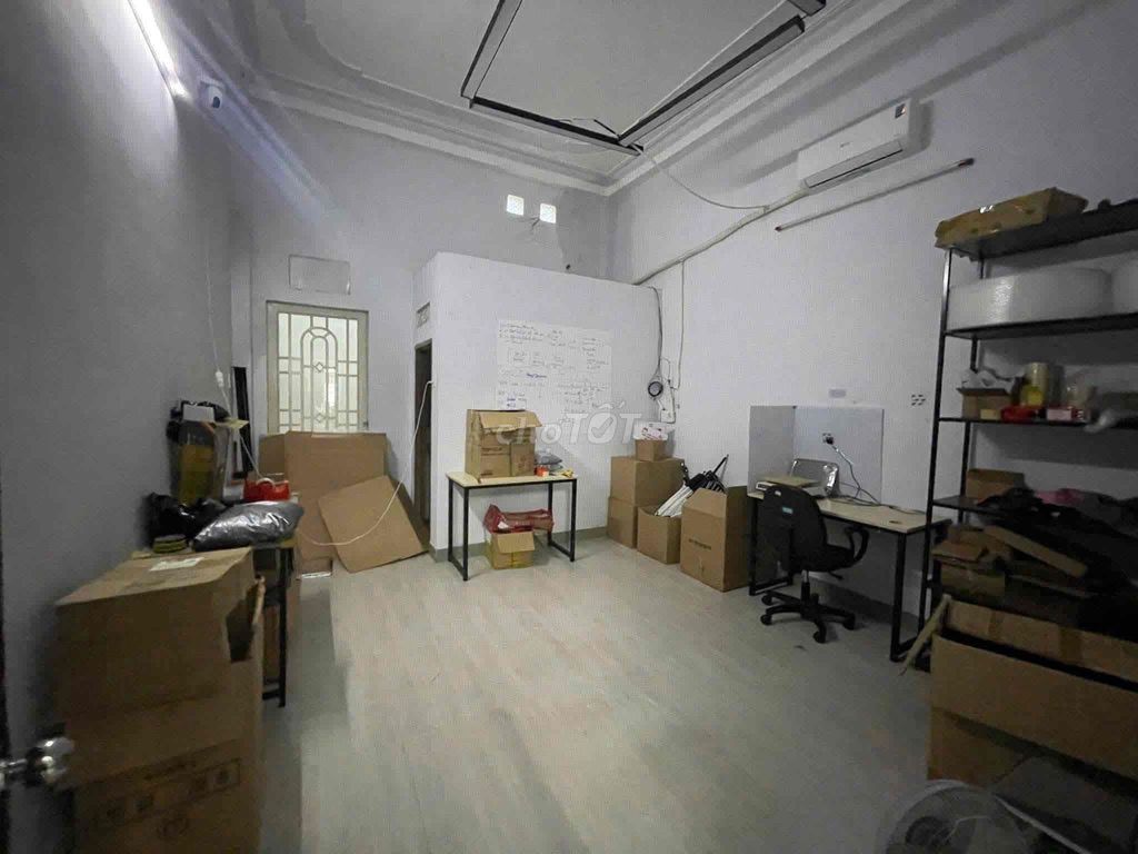 15 million-4 x25 M-1 floor-4 bedroom-mtkd street DC11, west by aeon Tân Phú