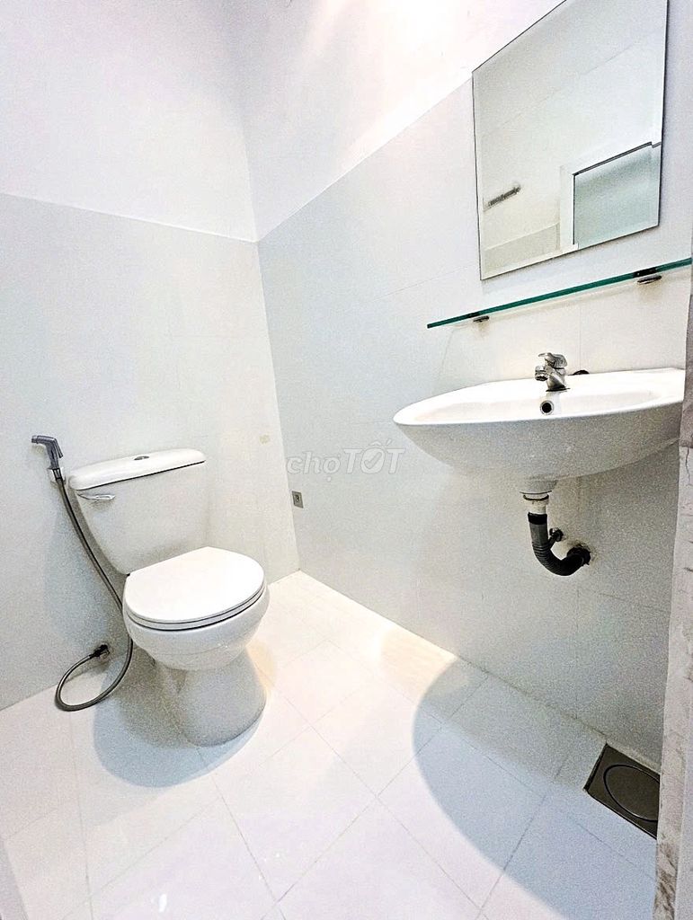 The Districtal House 7 is 30 M2, State Palace. Tân Mỹ.