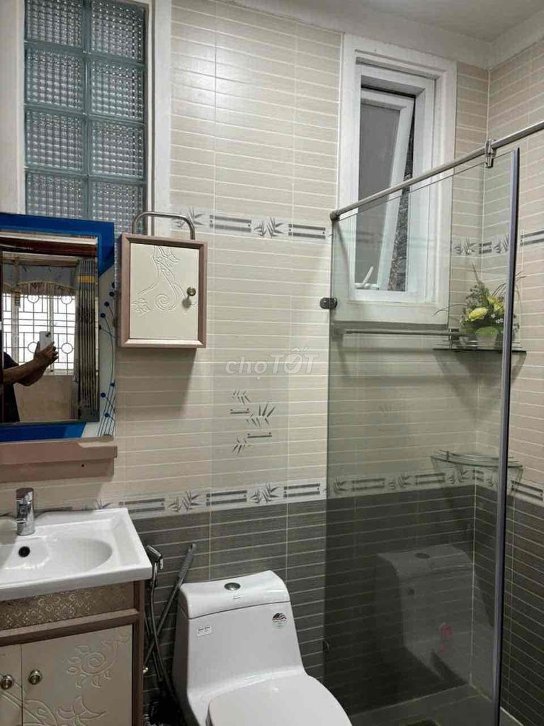 Rent a house-- Cao Thị Chính cash, P. Phú Thuận, District 7