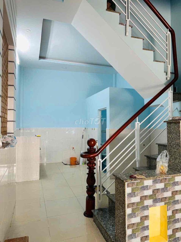 Rent the entire 12m street pQ0 qq1