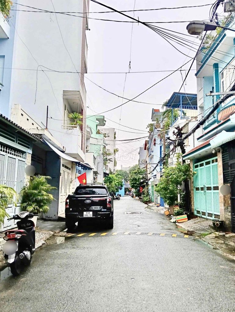 For renting 8 meters Tân Hương - 4 x 15 meters - 1 low price