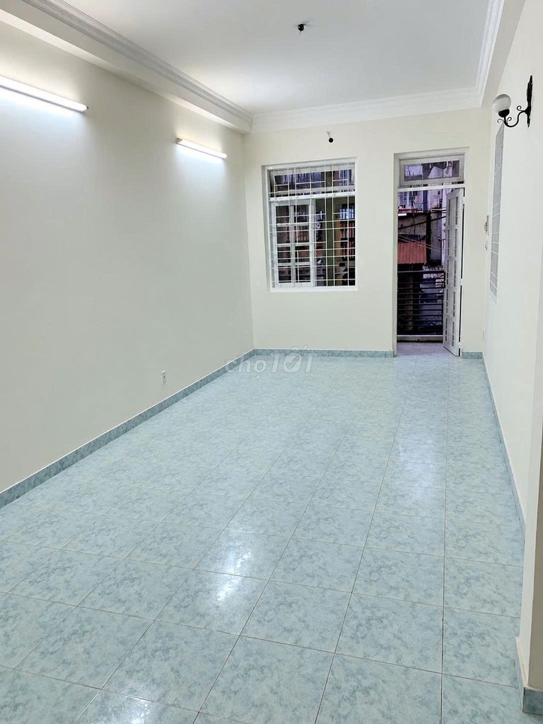 Rent the original house, 730/47 Lê Văn Sỹ, 1907 12, District 3.