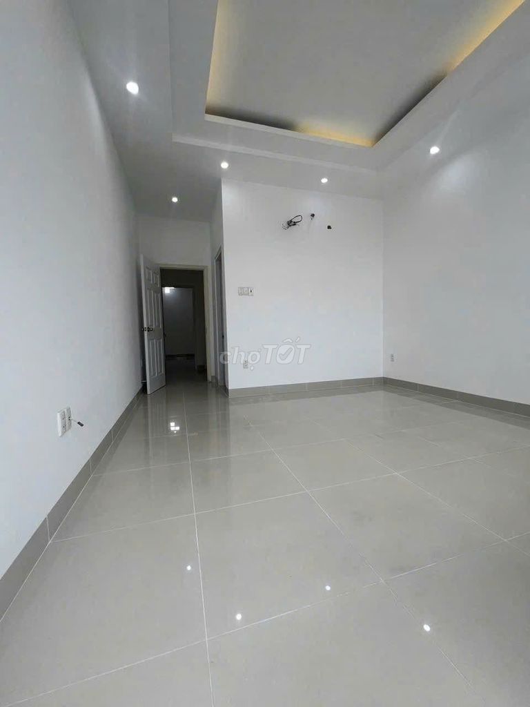 Need to rent an alley building 49/3 A Phan Đăng Lưu-7 Q.Phú Nhuận.