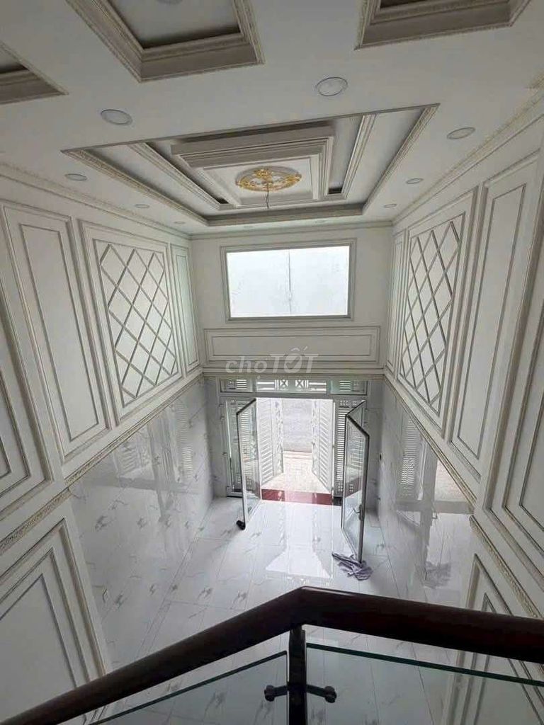 Rent a sinco street-- Tên Lửa-17 trieu - 4 bedroom - 4th floor - car alley