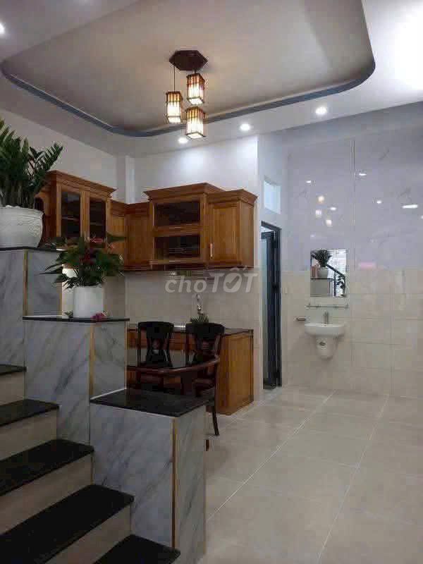 Rent an alley 7 M through Tân Sơn Nhì 4x14 M cast a floor