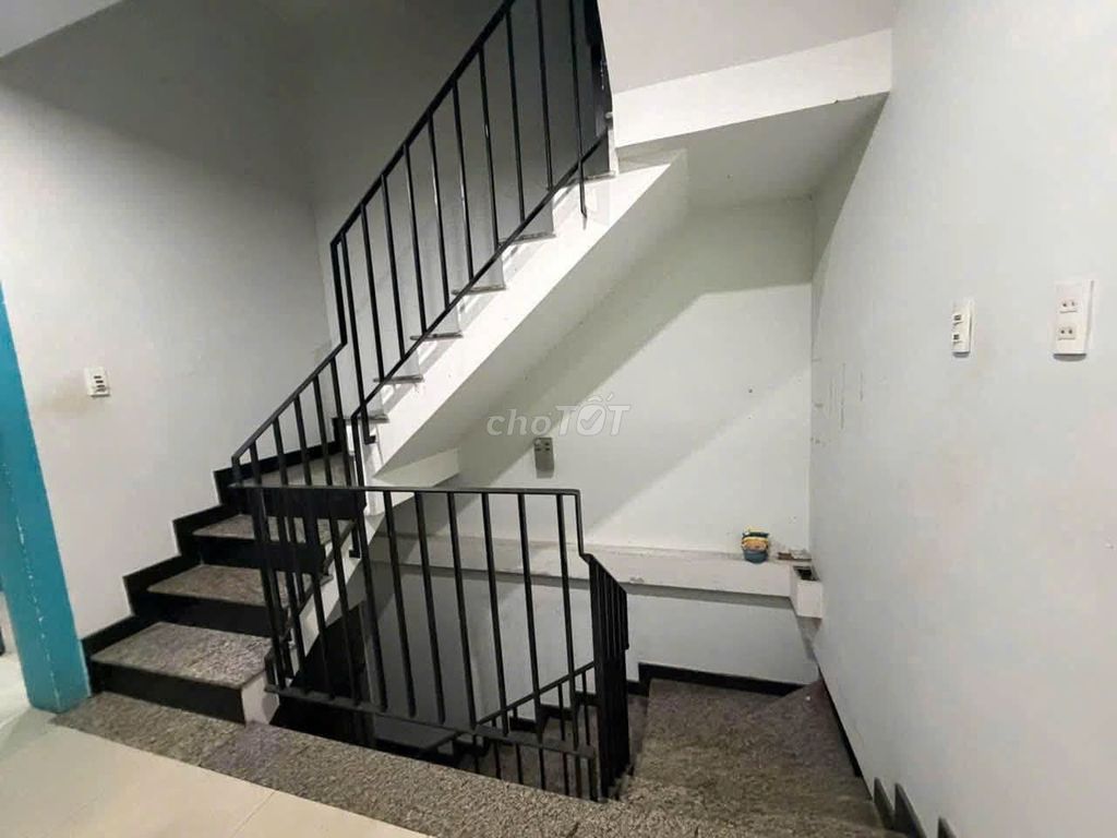 Rent B74 Qq170kmil Paint Street, District 7 - 433 M2, elevator 55 million