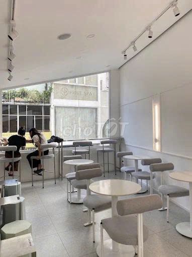 Rent cash house 34 Lê Thị Riêng, District 1 .5 X13 M, ground floor, 50 million