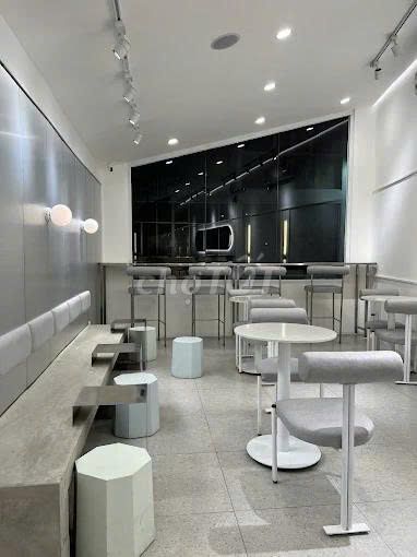 Rent cash house 34 Lê Thị Riêng, District 1 .5 X13 M, ground floor, 50 million