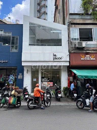 Rent a Lê Thị Riêng District 1 .4 X17 M 1st floor, 45 million