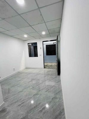 The new boarding room is built on basic furniture near the Lesung Bridge