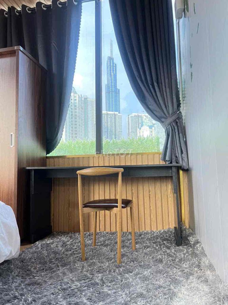 It's owner who hired Penhouse 6th floor, 12 million. Two-two bedrooms.