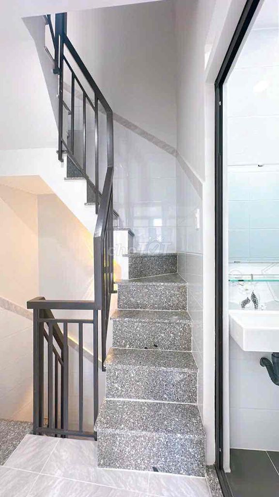 New house don't come in right now