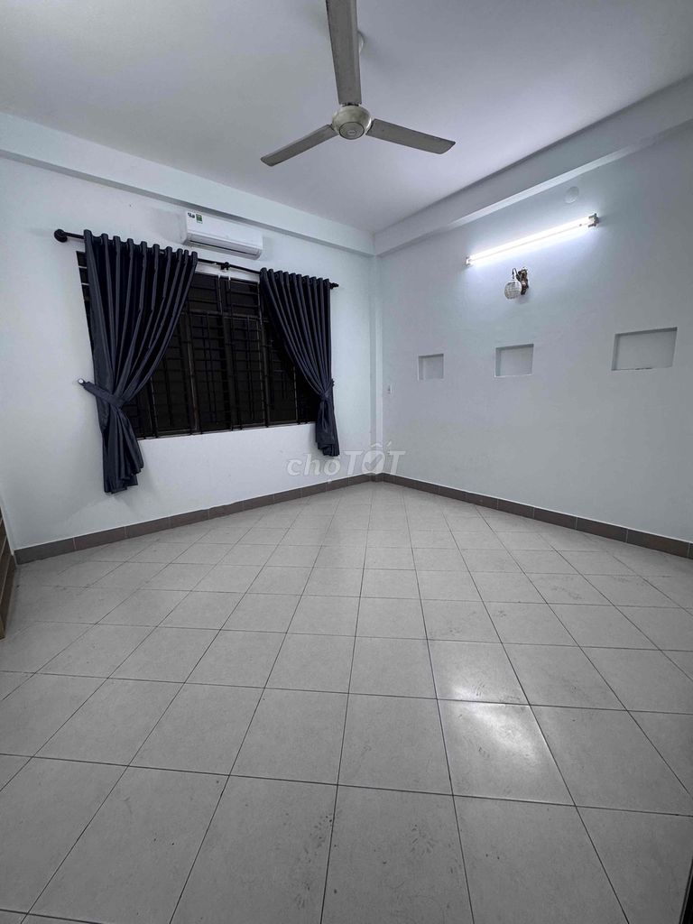 missile compounds, front house.