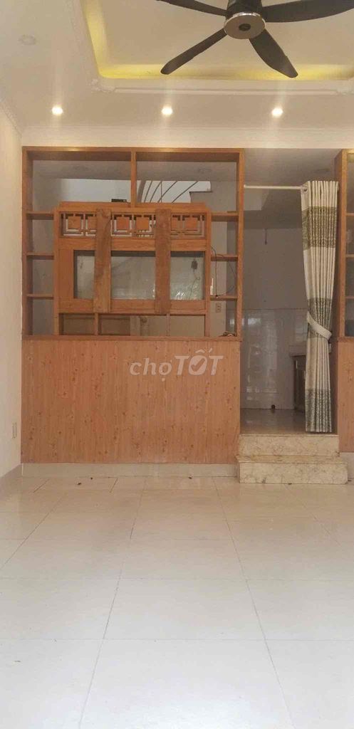 Renting two-sided houses-- Số 25, Tân Quy, District 7 16 million a month.