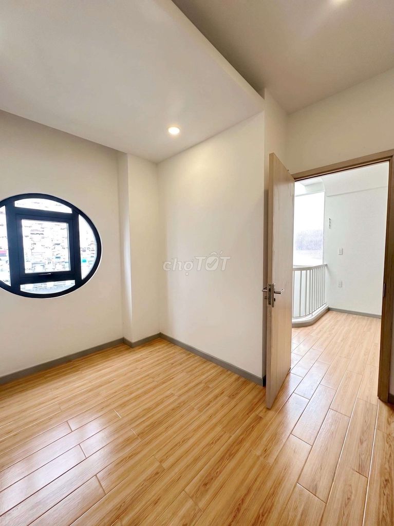 Nice white house- Lạc Long Quân axis, tb-tb-Acre 6 x13, new home LPL