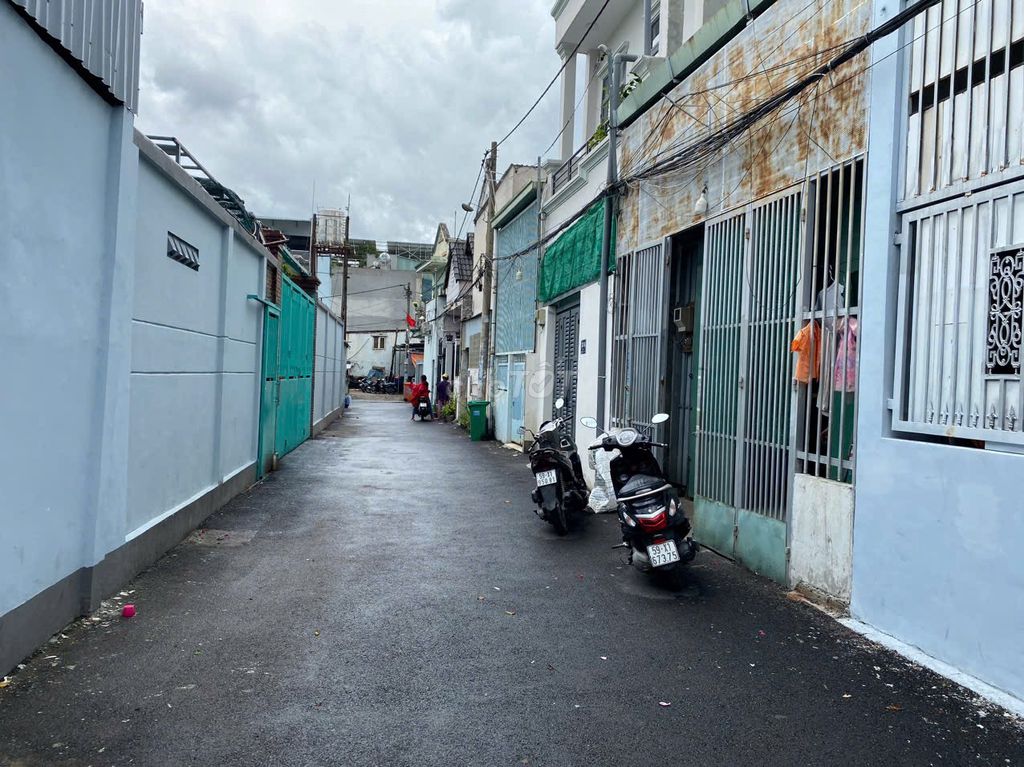 Rent a private house on số 8