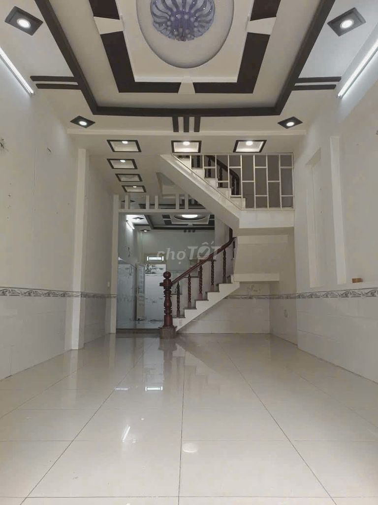 Rent an alley 8M Nguyễn Ảnh Thủ P. Hiệp Thành District 12