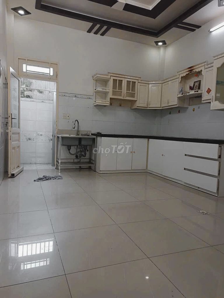 Rent an alley 8M Nguyễn Ảnh Thủ P. Hiệp Thành District 12