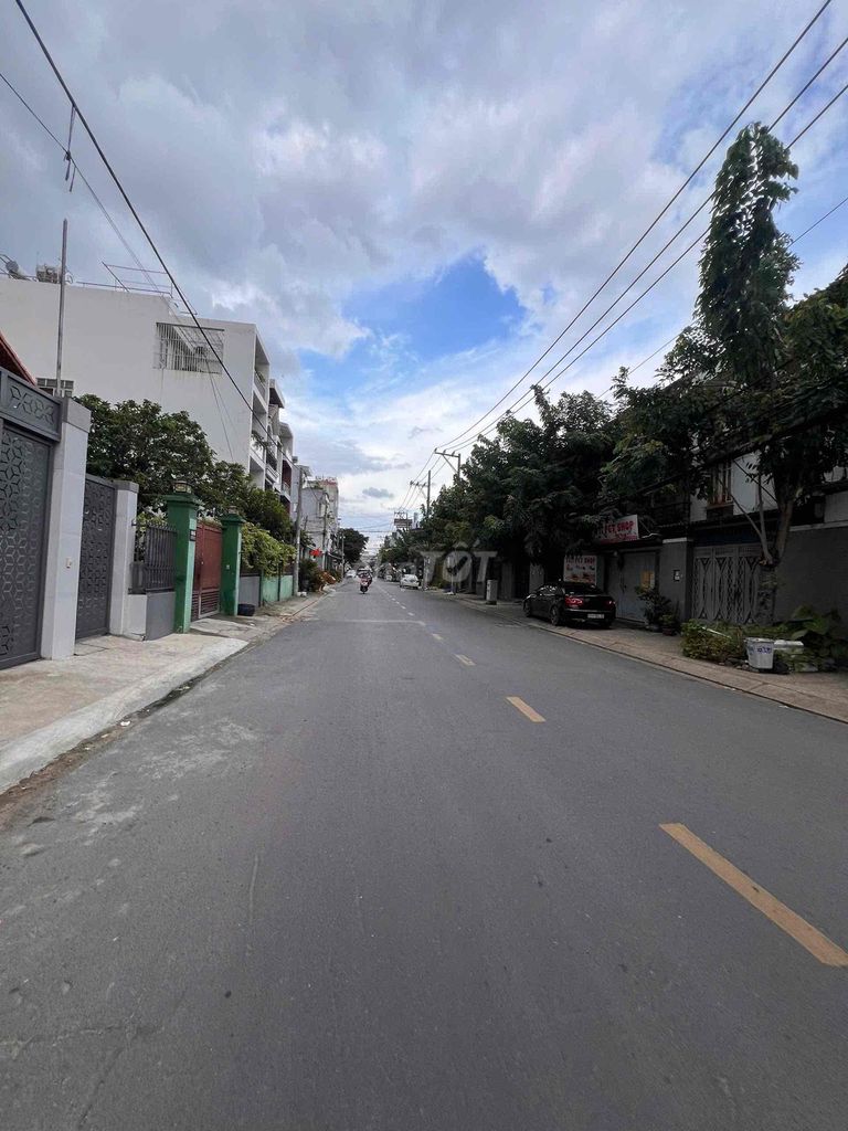 18 million-4.5 x20 M-1 floor-3 bedroom 2 .kkd số 15, bhh, Bình Tân