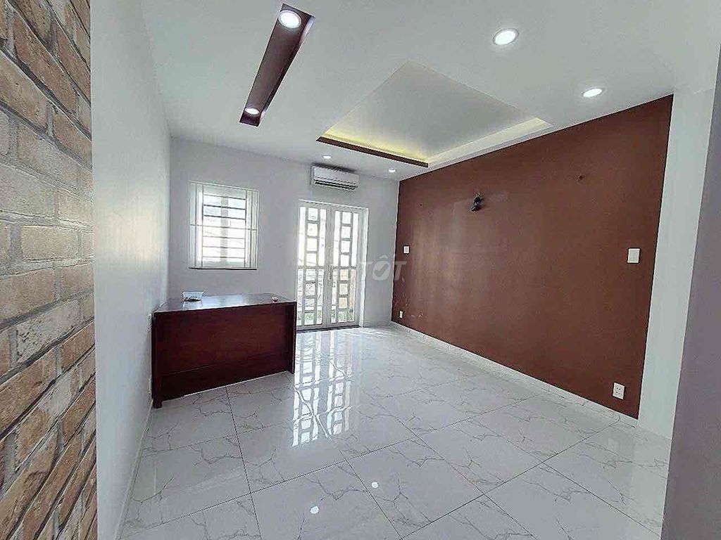 18 million-4.x20 M-3 4th floor bedroom 7 M through 1/ street