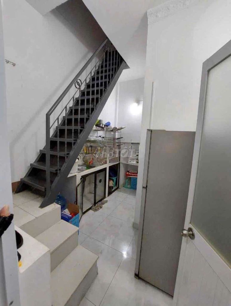 3 bedrooms - business front - 9 Q1-1 - 12.9 million a month refrigerator
