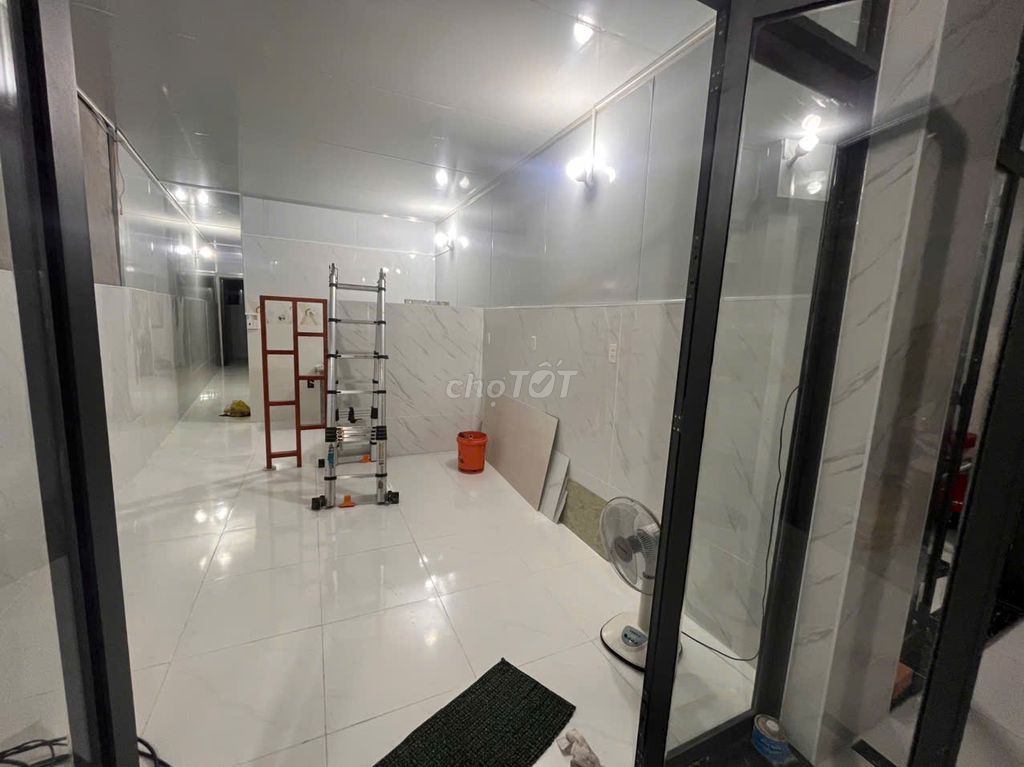 Rent the original house 80 meters.
