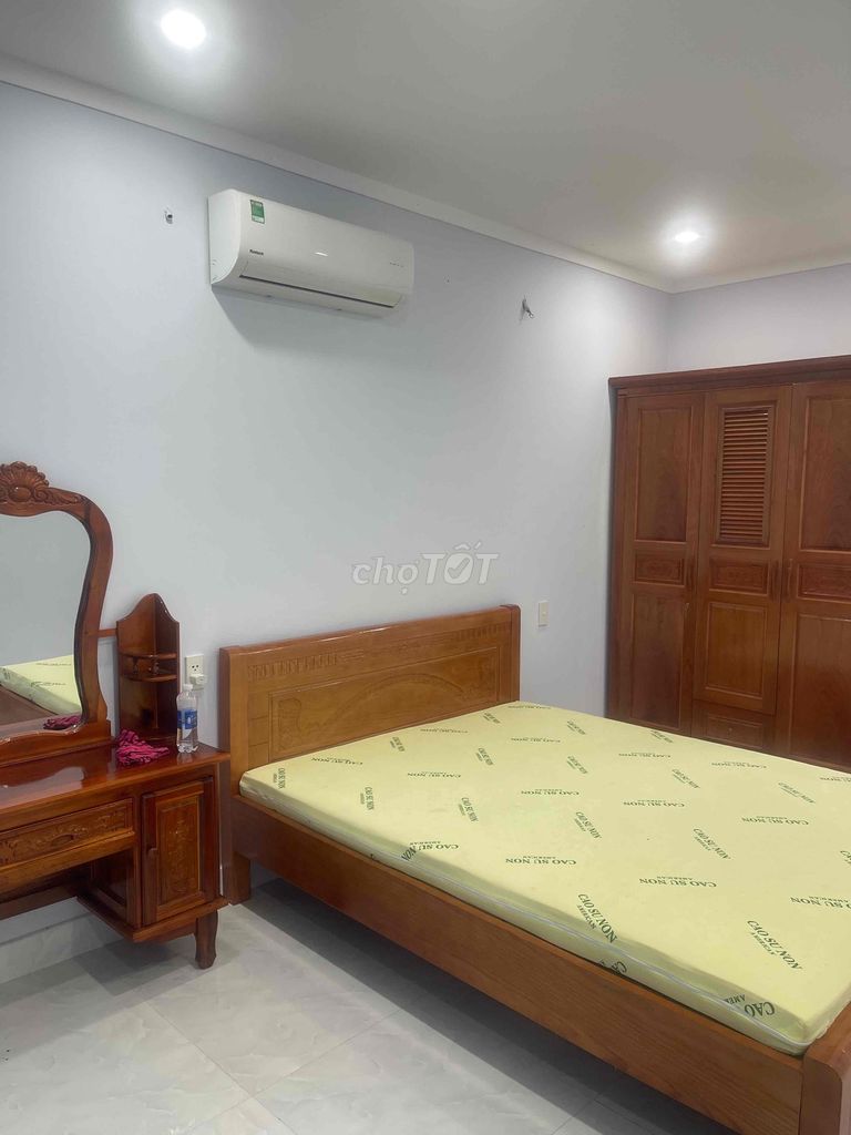 Let's rent La Maison De Cần Giờ.