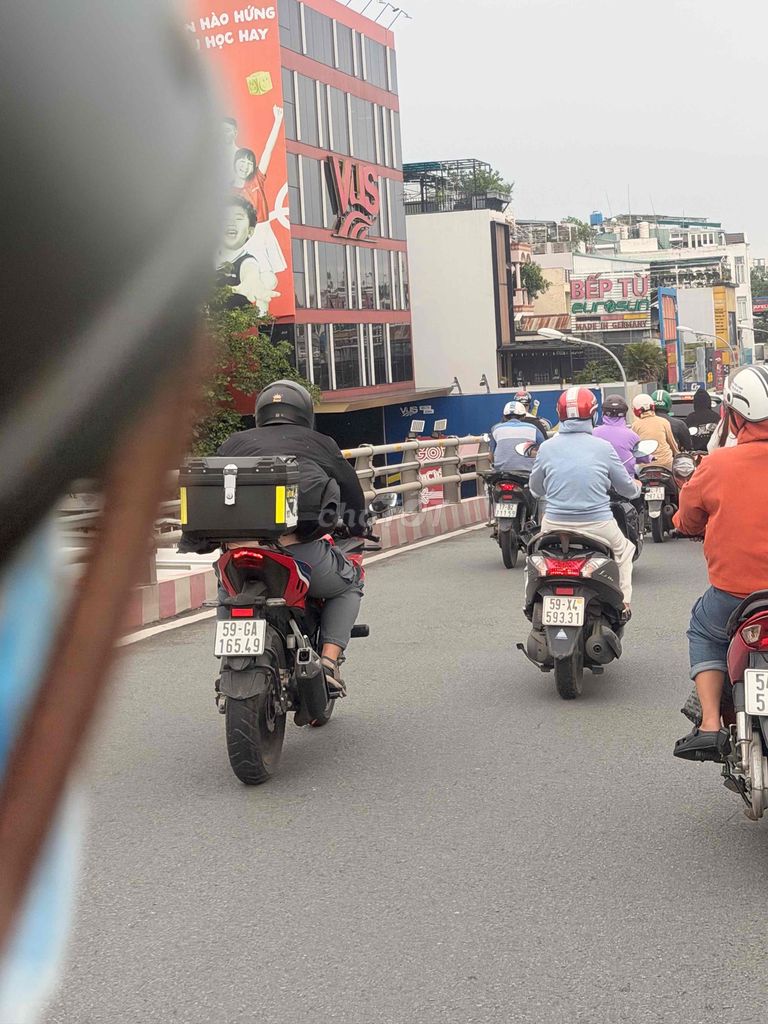 need to rent a house at Phú Nhuận