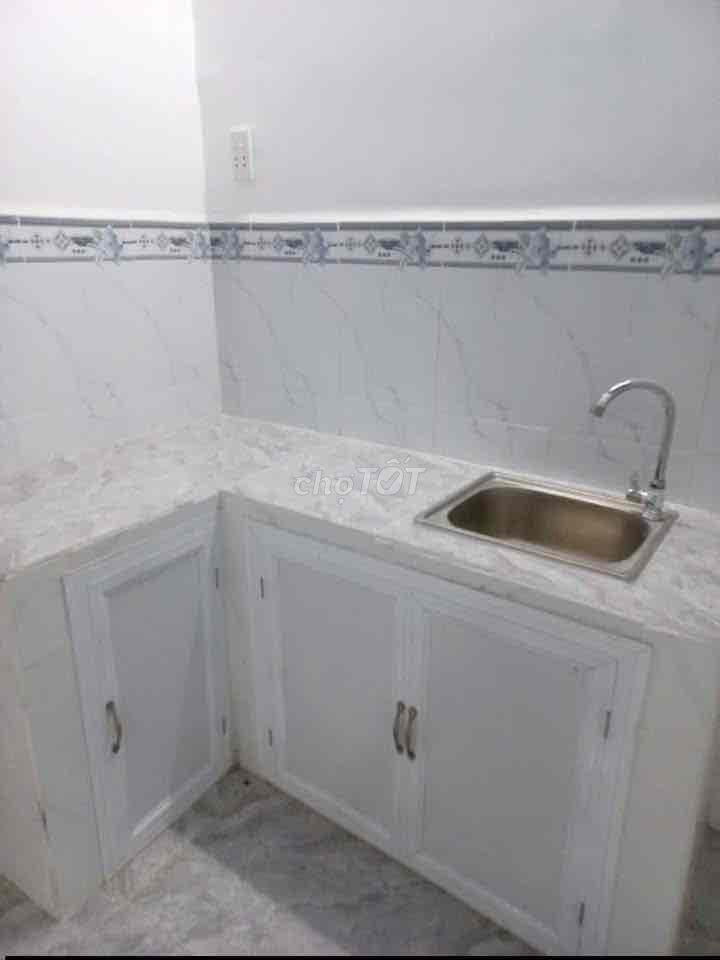 Rent: $4.5 million/50 million for renting down the 994/9th Street.