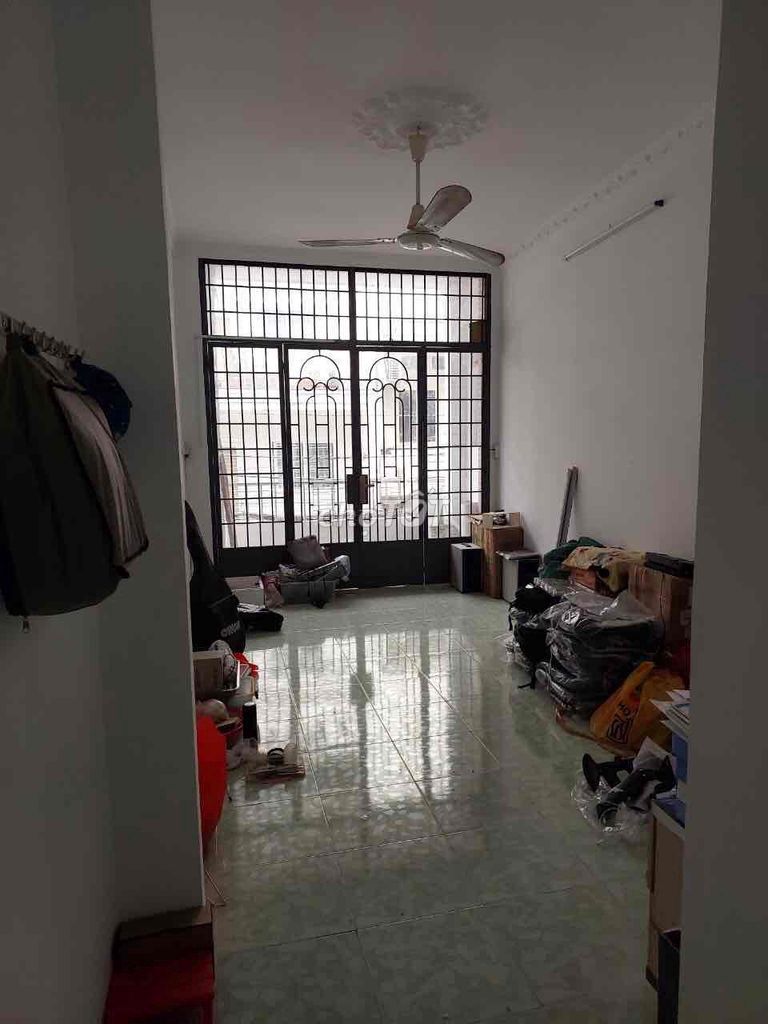 Hot, the cash house is just in Kakie. Near the North Sea, 1 st floor.