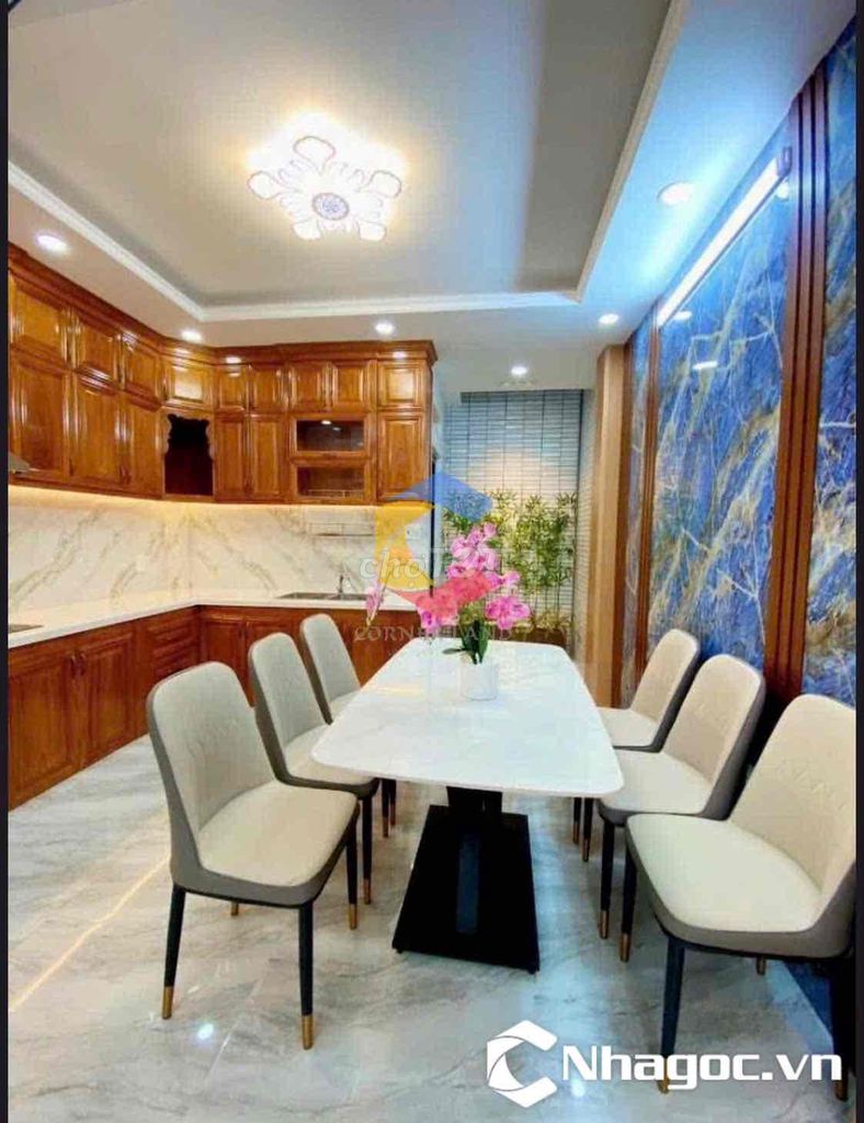 Rent the street next to four bedrooms full of the 68/ Nguyễn Tư Giản-712.