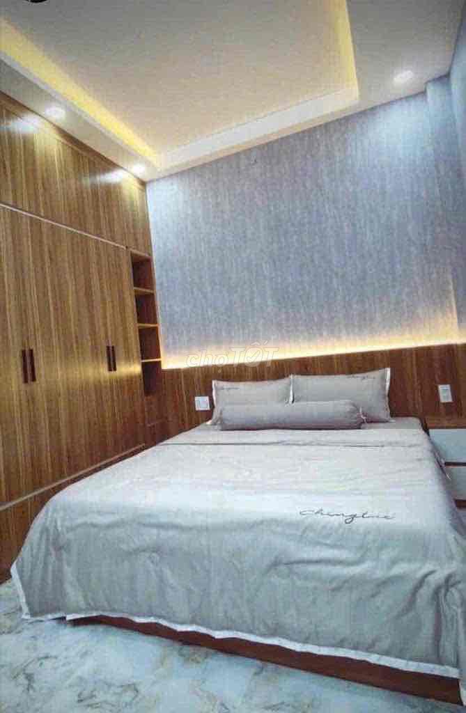 Rent the street next to four bedrooms full of the 68/ Nguyễn Tư Giản-712.