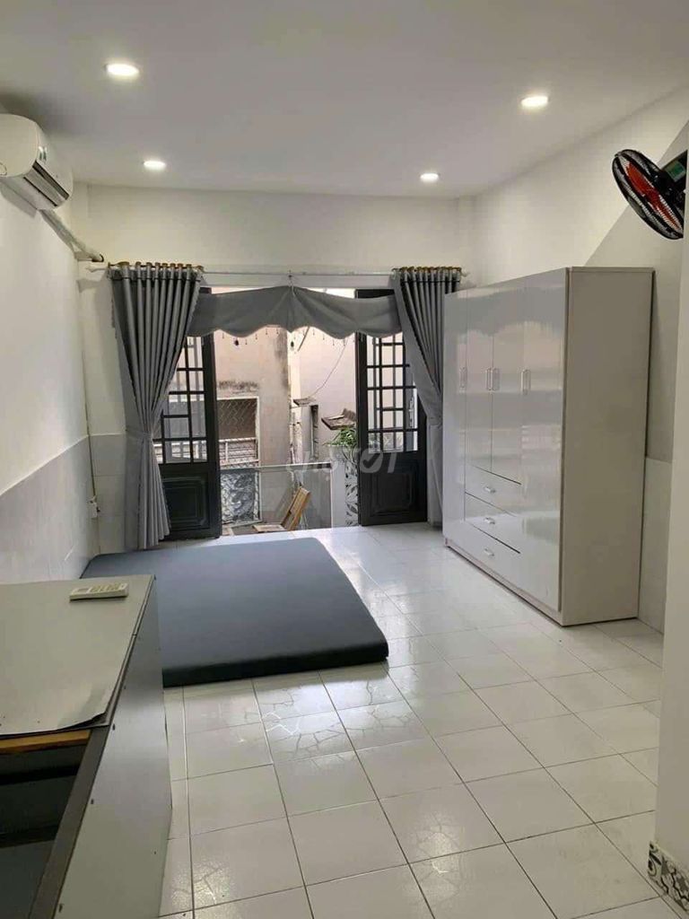 Two-story, two-story, bedroom 3 with the 15 QQ.Bình Thạnh.