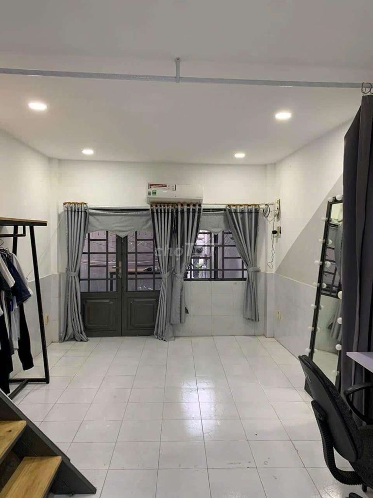 Two-story, two-story, bedroom 3 with the 15 QQ.Bình Thạnh.