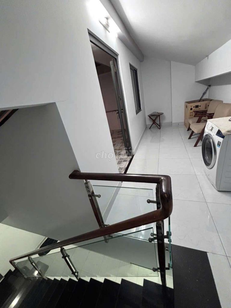 Rent the whole new super, 2 bedrooms, 3 toilets, 8577 11 Gò Vấp